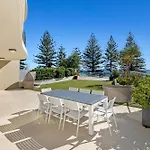 The Garland At Rainbow Bay