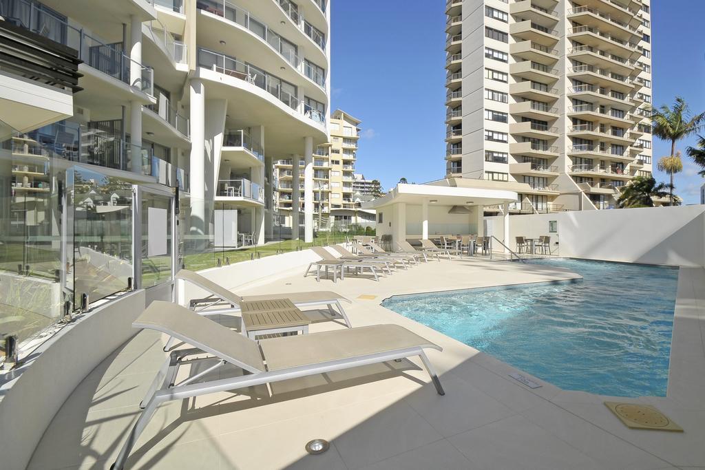 The Garland At Rainbow Bay Apartment